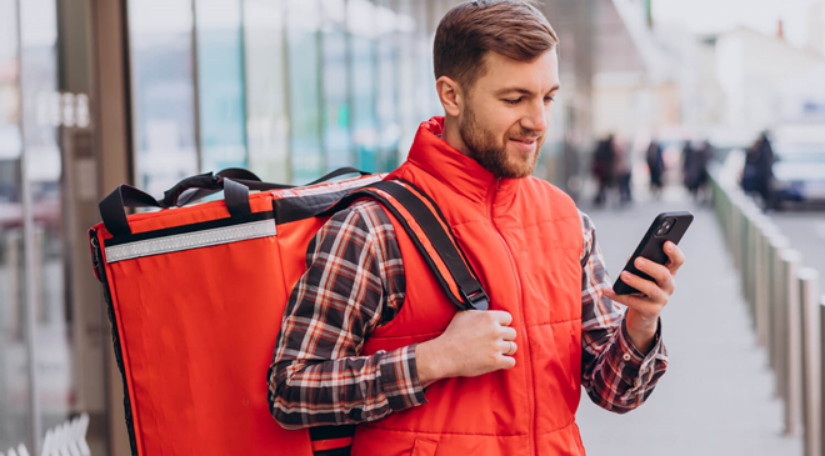 Saiba como os brasileiros se relacionam com os aplicativos de delivery